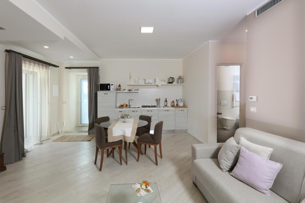 Sparviero Luxury Suites Taormine Extérieur photo